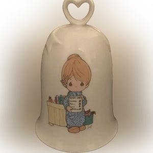 Vintage 1994 Precious Moments Love Never Fails Collector’s porcelain bell EUC